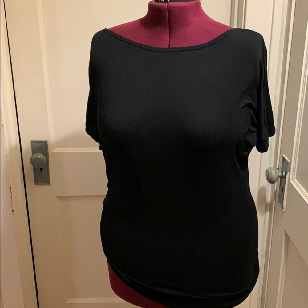 Black boat neck shirt